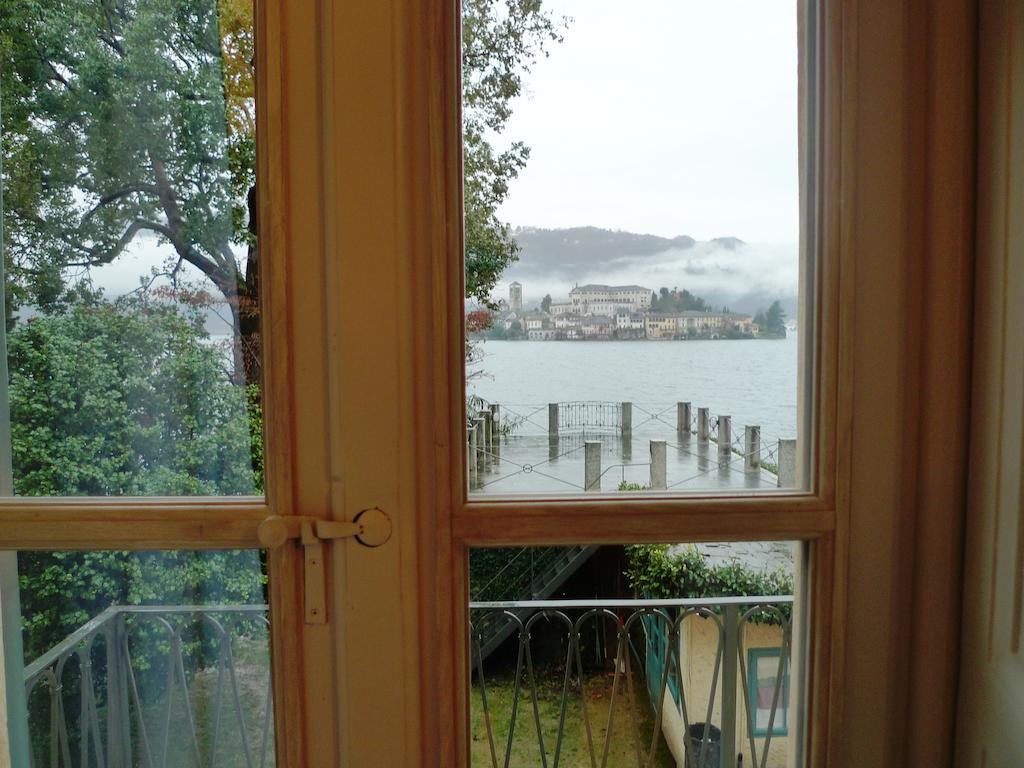 B&B Al Dom Orta San Giulio Ruang foto