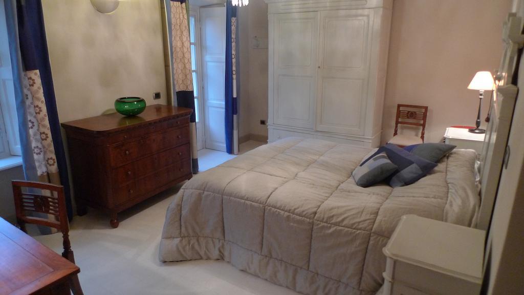 B&B Al Dom Orta San Giulio Ruang foto